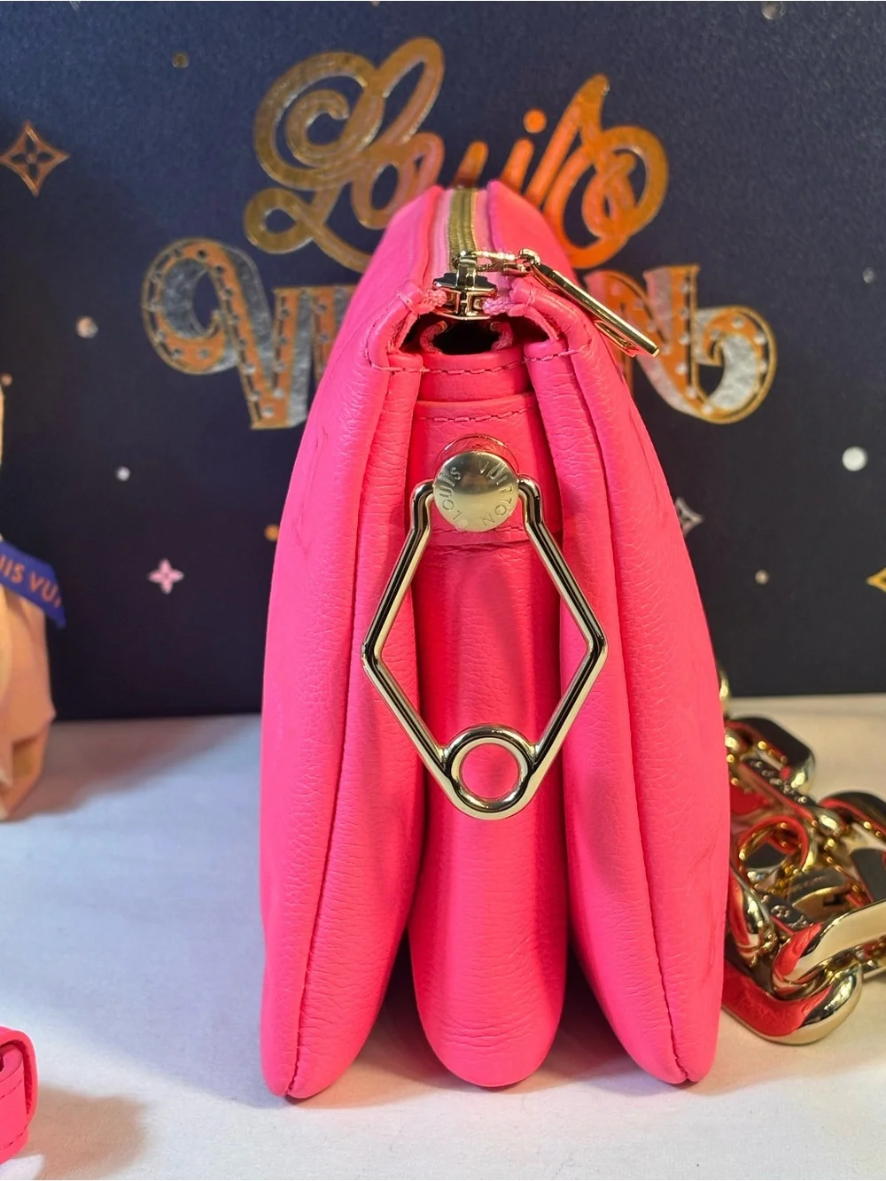Louis Vuitton Coussin BB Rose Fluo
